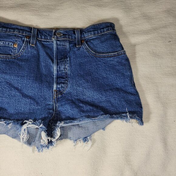 Levi Shorts Jean Womens Size 29 Blue Y2k Preppy Booty Cut Beach 501 Y2k Grunge - Picture 3 of 16